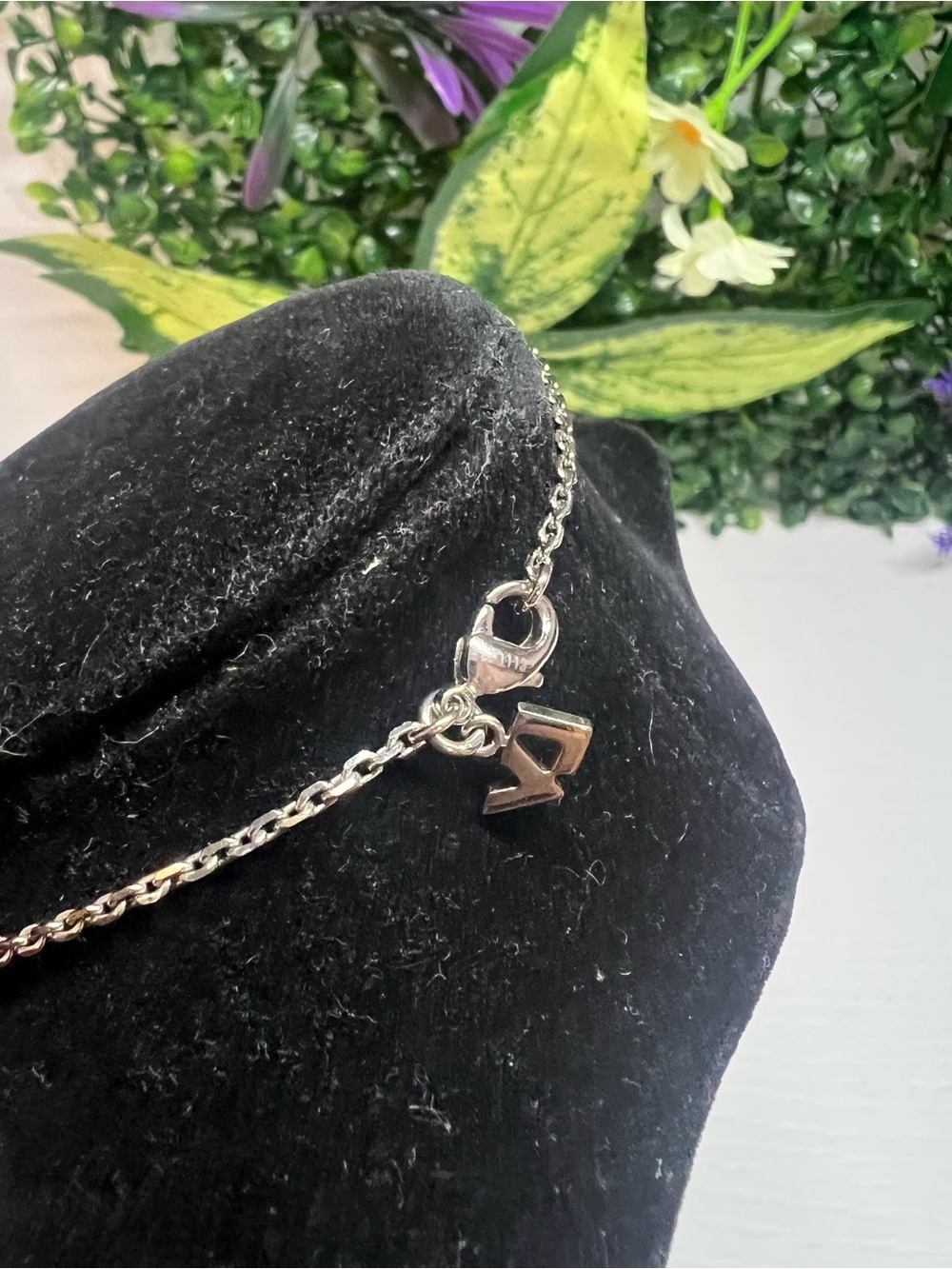 Louis Vuitton Valentine necklace - Picture 6 of 6